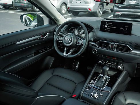 New 2025 MAZDA CX-5 AWD 2.5 S w/ Select Package image 14