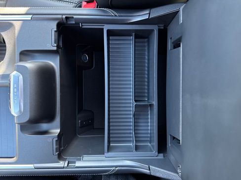 New 2026 Ford Expedition Max Platinum w/ Stealth Performance Package image 26