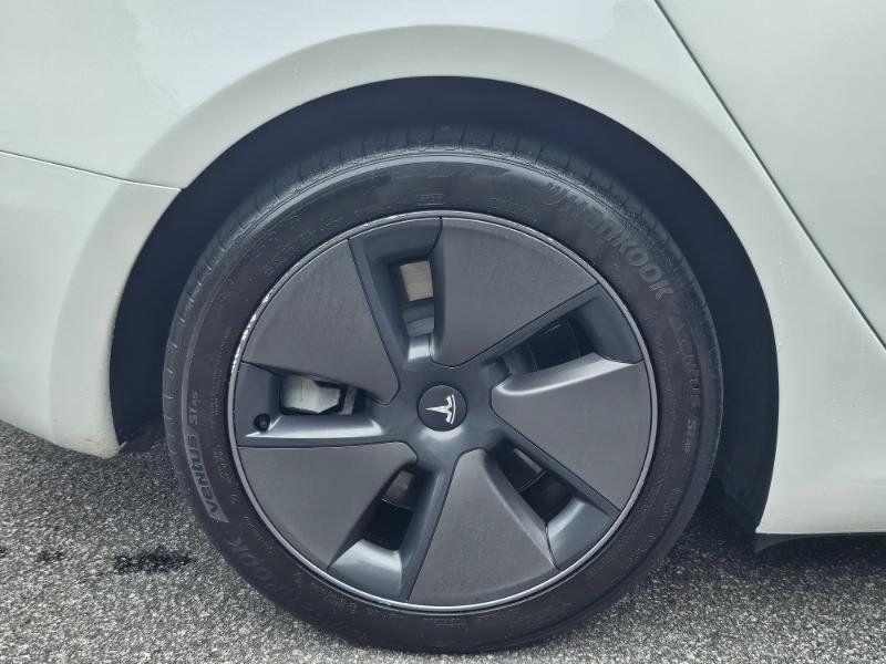Used 2023 Tesla Model 3 Standard Range RWD image 15