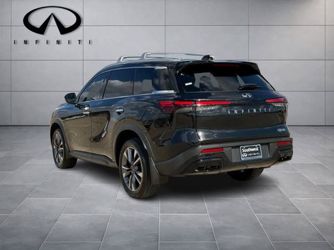 Certified 2023 INFINITI QX60 Luxe image 5