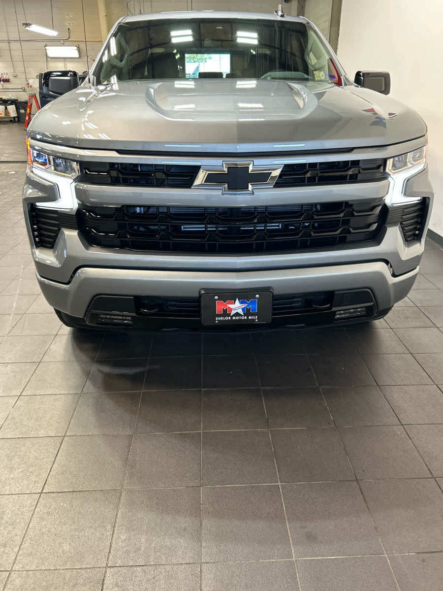 New 2026 Chevrolet Silverado 1500 RST w/ RST Select Package AWD/4WD image 3
