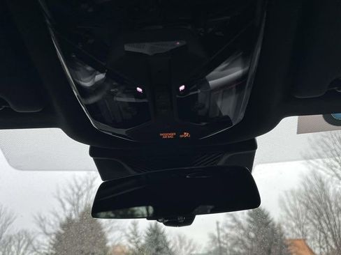 Certified 2025 BMW 530i xDrive w/ M Sport Package image 39