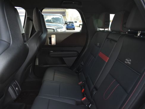 Used 2025 MINI Cooper Countryman John Cooper Works w/ Comfort Package Max AWD/4WD image 17