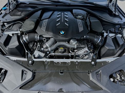 Used 2022 BMW M850i xDrive M850i xDrive image 31