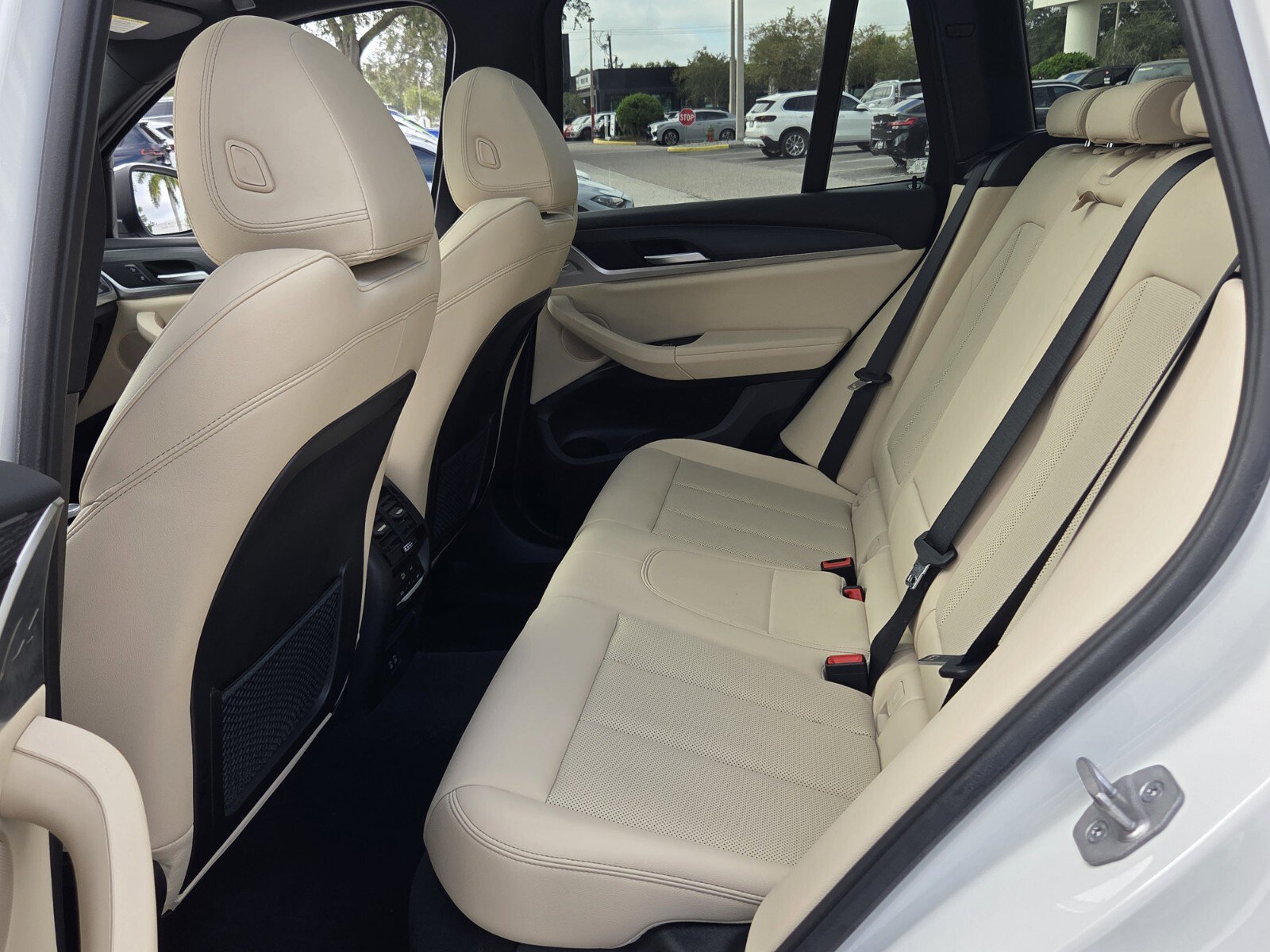 Used 2024 BMW X3 sDrive30i w/ Premium Package RWD image 11