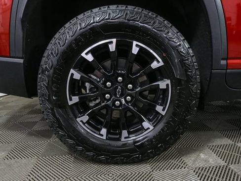 Used 2026 Chevrolet Traverse Z71 w/ LPO, Floor Liner Package AWD/4WD image 16