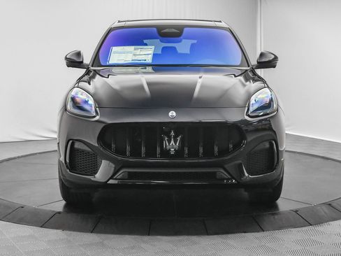 New 2025 Maserati Grecale Modena image 2