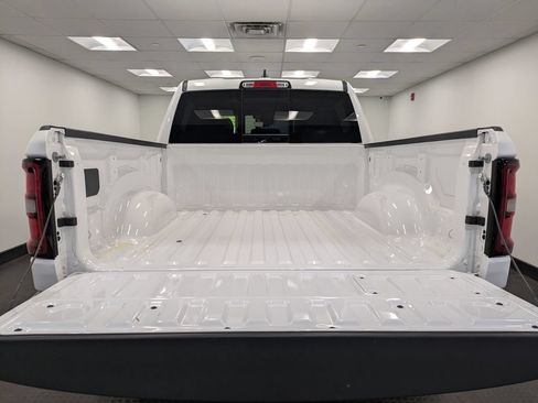 Used 2026 RAM 1500 Laramie w/ Night Edition AWD/4WD image 25