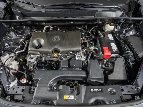 Certified 2025 Toyota RAV4 XLE image 18