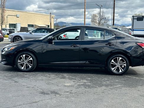Used 2023 Nissan Sentra SV image 7