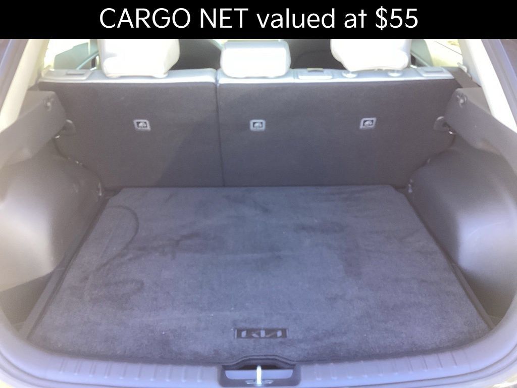 Certified 2023 Kia Niro Wind w/ Wind Preserve Package FWD image 10