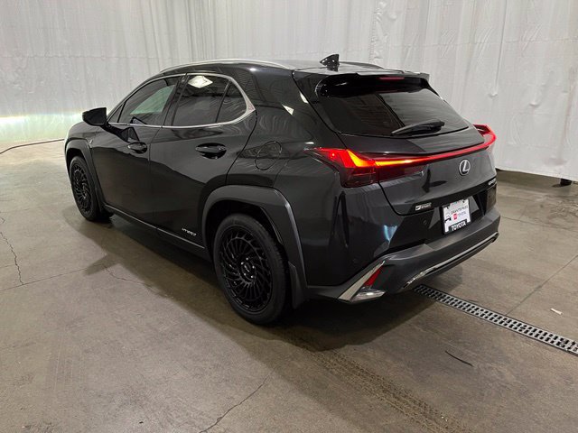 Used 2019 Lexus UX 250h F Sport w/ F Sport Premium Package AWD/4WD image 7