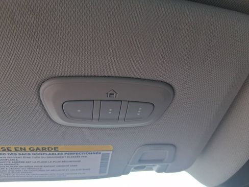 Used 2023 Jeep Grand Cherokee Limited AWD/4WD image 22