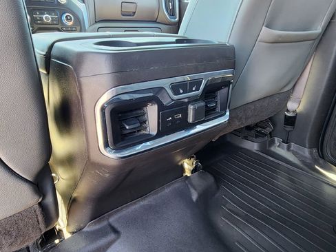 Used 2020 GMC Sierra 3500 SLT w/ Technology Package AWD/4WD image 34