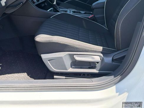 Certified 2024 Volkswagen Jetta Sport FWD image 13