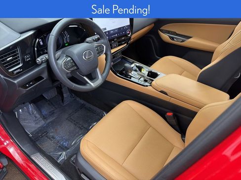Used 2025 Lexus NX 350h AWD w/ Premium Package image 11