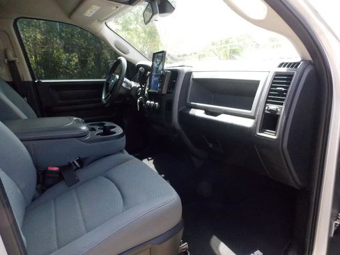 Used 2013 RAM 1500 Express image 9