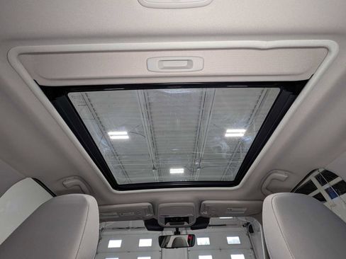 Used 2023 Subaru Forester Premium image 17