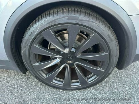 Used 2025 Tesla Model X AWD/4WD image 24