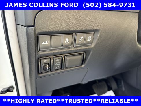 Used 2019 Nissan Armada Platinum w/ Captain's Chairs Package AWD/4WD image 30