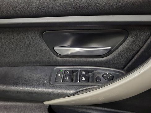 Used 2016 BMW 320i xDrive 320i xDrive image 19