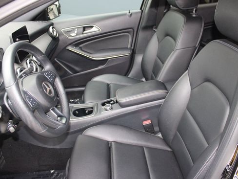 Certified 2020 Mercedes-Benz GLA 250 image 5