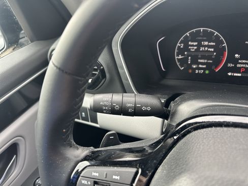 Certified 2025 Honda Pilot EX-L image 22