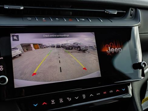 New 2026 Jeep Grand Cherokee Limited AWD/4WD image 29