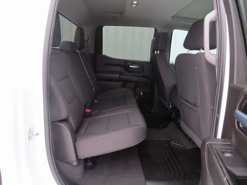 Used 2022 Chevrolet Silverado 1500 Custom Trail Boss image 28