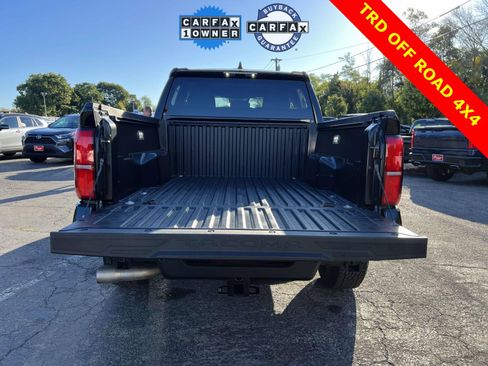 Used 2024 Toyota Tacoma TRD Off-Road image 21