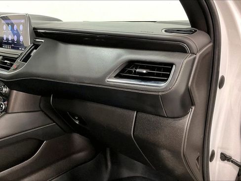 Used 2021 GMC Yukon XL AT4 w/ AT4 Premium Plus Package image 19