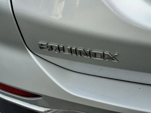 Used 2019 Chevrolet Equinox LT image 6