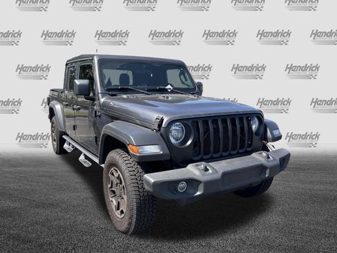 Used 2020 Jeep Gladiator Sport w/ Quick Order Package 23S AWD/4WD image 2