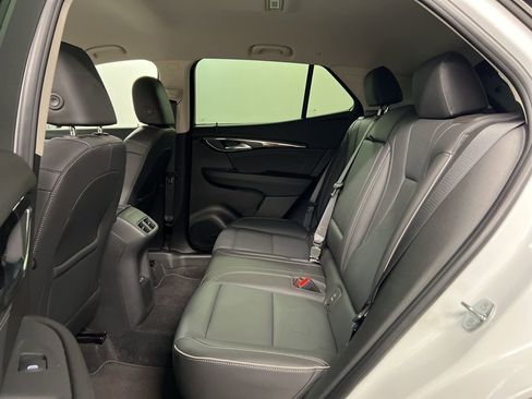 Used 2023 Buick Envision Essence AWD/4WD image 29