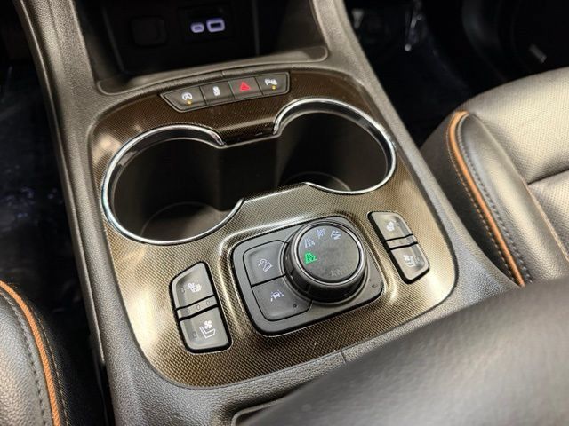 Used 2023 GMC Acadia AT4 w/ GMC Pro Grade Package AWD/4WD image 26