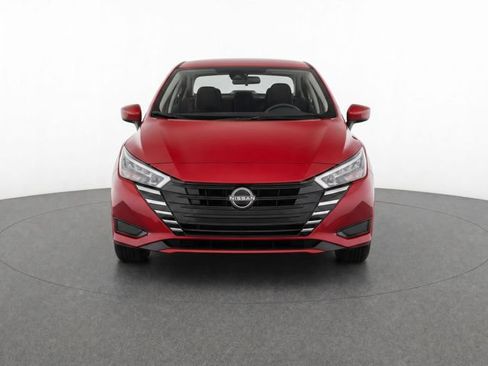 Used 2024 Nissan Versa SV FWD image 5