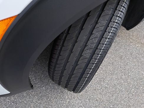 Used 2024 Chevrolet TrailBlazer LT w/ Driver Confidence Package FWD image 30