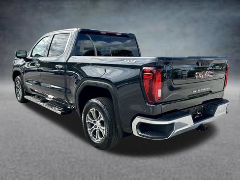 Used 2026 GMC Sierra 1500 SLT AWD/4WD image 8
