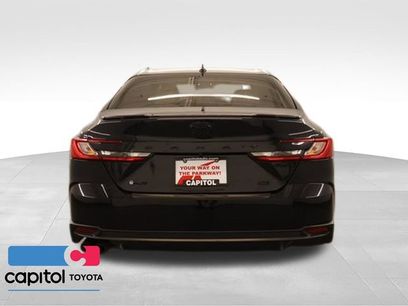 Used 2025 Toyota Camry SE w/ Convenience Package