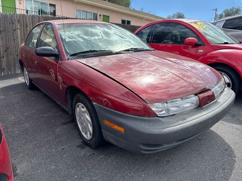 Used 1997 Saturn S-Series SL image 3