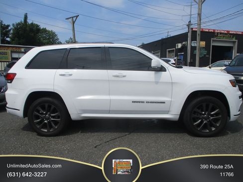 Used 2018 Jeep Grand Cherokee High Altitude AWD/4WD image 4