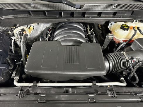 Used 2025 Chevrolet Tahoe Premier RWD image 39