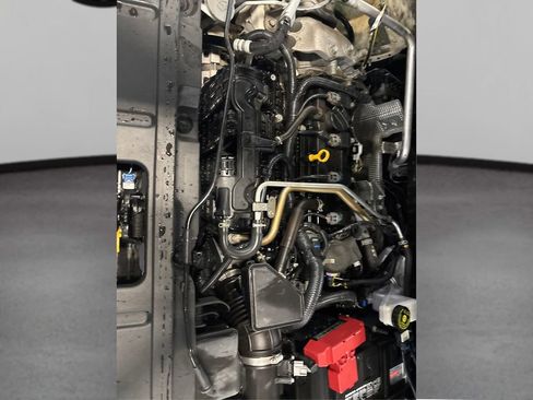 Used 2021 Nissan Rogue SV image 13