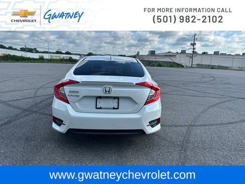 Used 2018 Honda Civic EX-L image 6