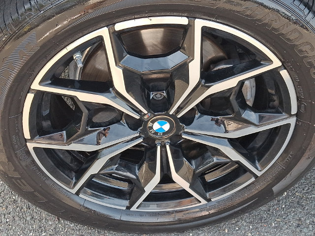 Used 2024 BMW X4 xDrive30i w/ M Sport Package AWD/4WD image 8