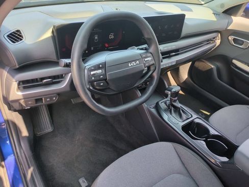 Used 2025 Kia K4 FWD image 15