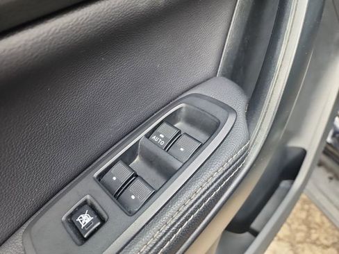 Used 2023 Ford Ranger Lariat w/ Equipment Group 501A High image 12