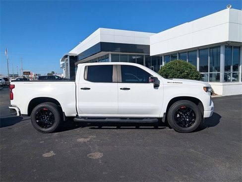 Used 2024 Chevrolet Silverado 1500 RST w/ Redline Edition image 3