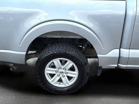 Used 2023 Ford F150 XLT RWD image 33