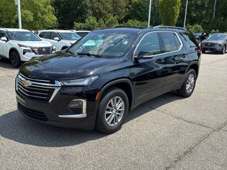 Used 2023 Chevrolet Traverse LT FWD video 1